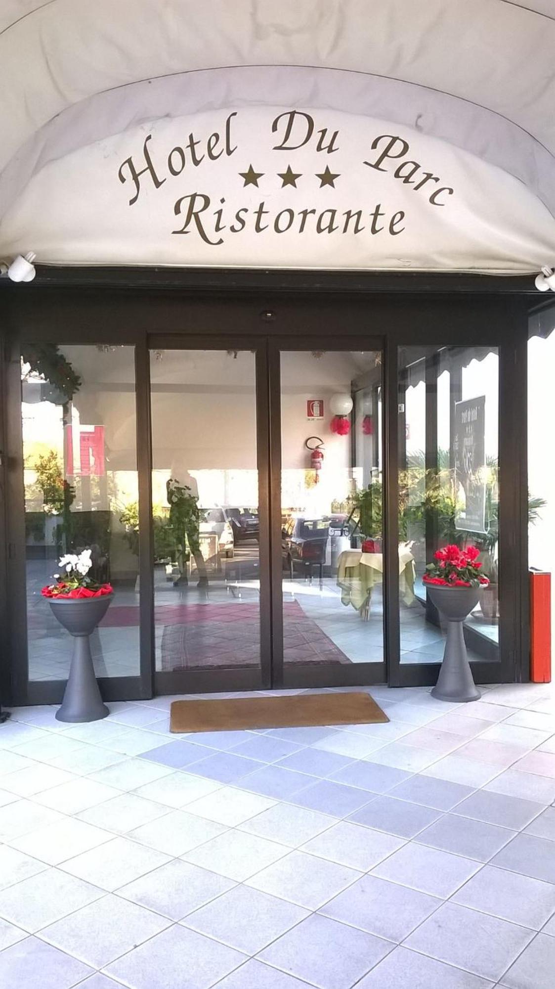 Hotel Du Parc Atri Exterior foto